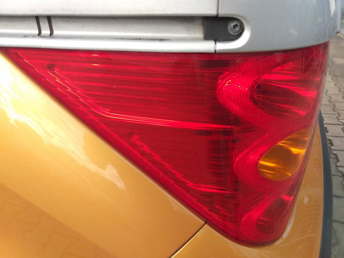 Peugeot 1007 original Rücklicht Rückleuchte Schlussleuchte links Bj.2005